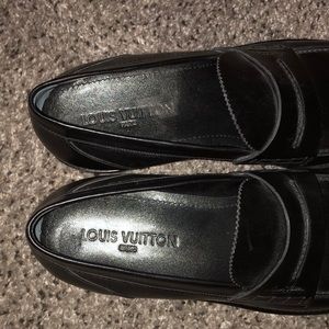 Men’s Louis Vuitton Tumbled leather strap loafers